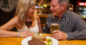 Queens Bar and Grill