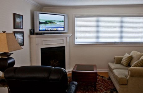 Comfortable Living Area